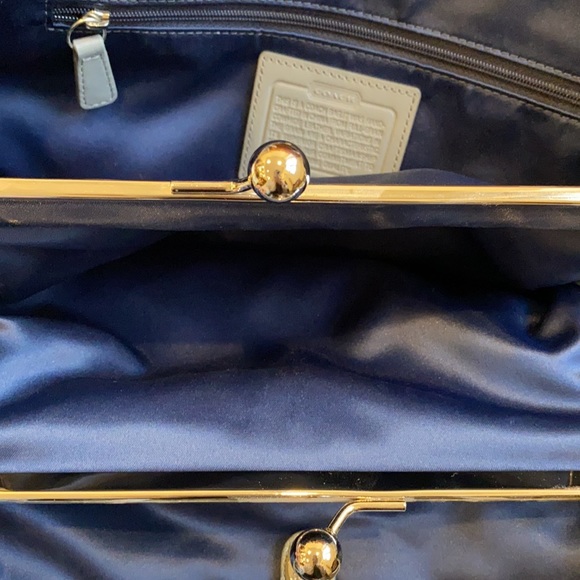 Coach Bag New condition - Picture 4 of 7